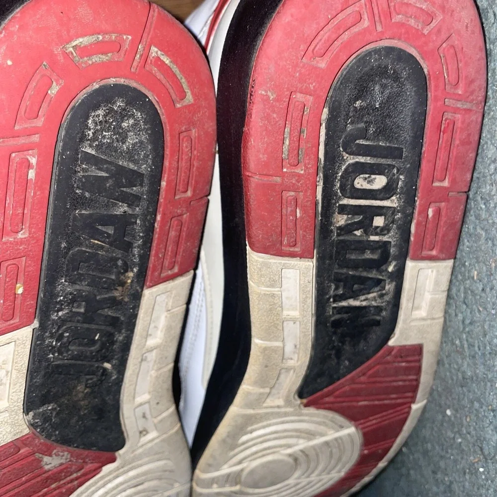 Size 14 - Jordan 2 Retro QF Varsity Red 2010‎